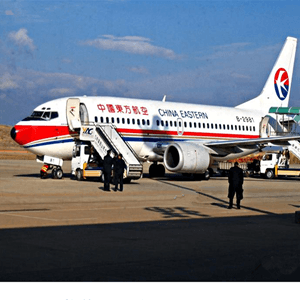 秦皇岛北戴河机场货运航空快运业稳步发展的原因是什么？
